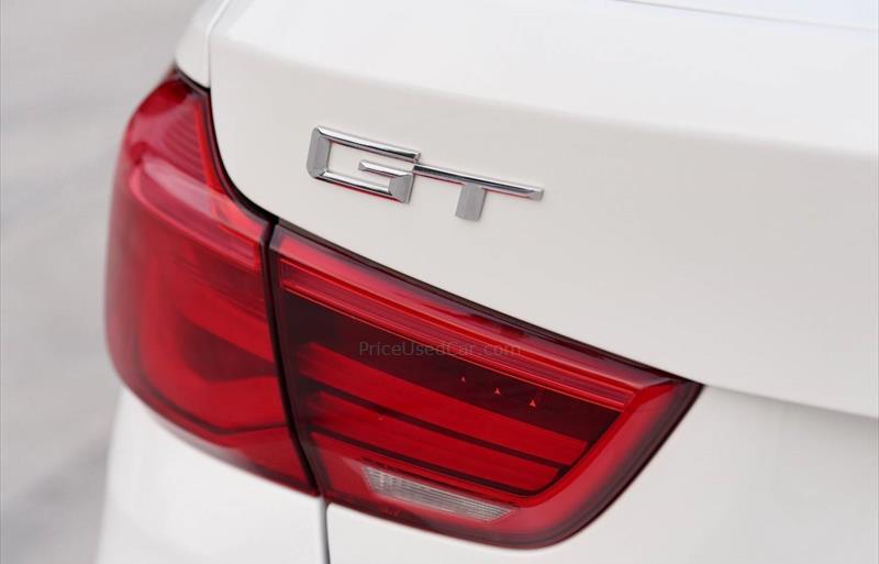 ขายรถเก๋งมือสอง-bmw-บีเอ็มดับบลิว-320d-สามสองศูนย์ดี-รถปี2019-รหัส82585-34f43d5c.jpg ขายรถเก๋งมือสอง-bmw-บีเอ็มดับบลิว-320d-สามสองศูนย์ดี-รถปี2019-รหัส82585-34f43d5c.jpg