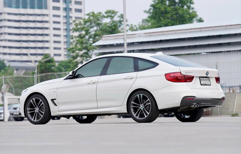 ขายรถเก๋งมือสอง-bmw-บีเอ็มดับบลิว-320d-สามสองศูนย์ดี-รถปี2019-รหัส82585-a4e0a453.jpg ขายรถเก๋งมือสอง-bmw-บีเอ็มดับบลิว-320d-สามสองศูนย์ดี-รถปี2019-รหัส82585-a4e0a453.jpg