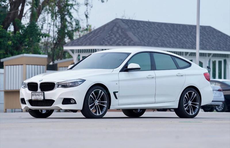 รถเก๋งมือสอง BMW 320d รถปี 2019