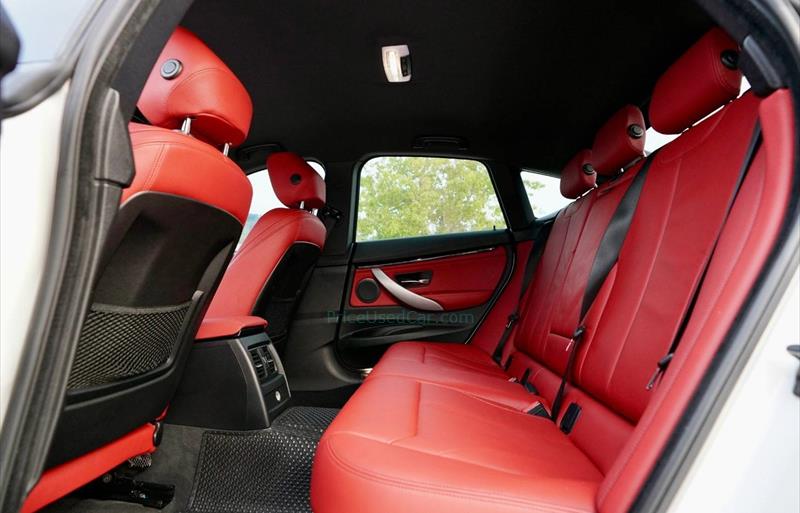 ขายรถเก๋งมือสอง-bmw-บีเอ็มดับบลิว-320d-สามสองศูนย์ดี-รถปี2019-รหัส82585-feded977.jpg ขายรถเก๋งมือสอง-bmw-บีเอ็มดับบลิว-320d-สามสองศูนย์ดี-รถปี2019-รหัส82585-feded977.jpg