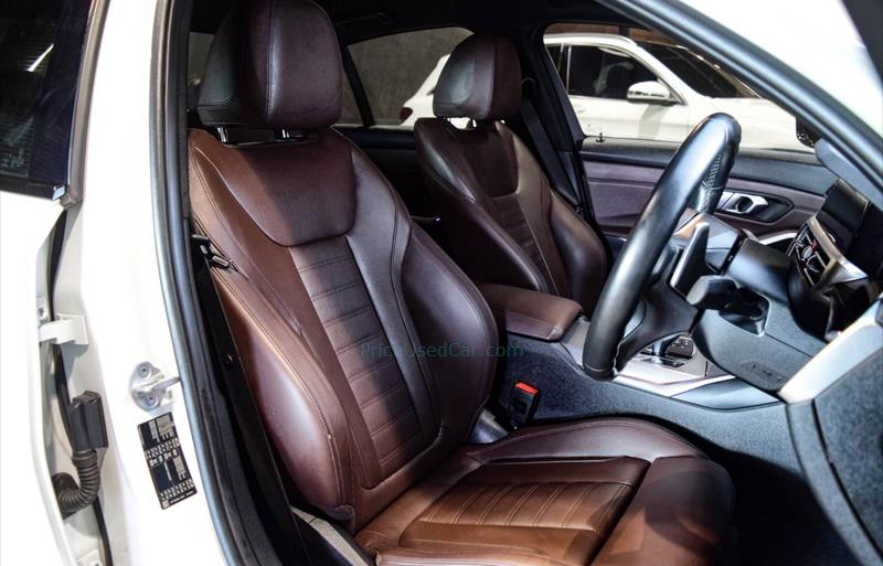 ขายรถเก๋งมือสอง-bmw-บีเอ็มดับบลิว-320d-สามสองศูนย์ดี-รถปี2021-รหัส82587-5649634a.jpg ขายรถเก๋งมือสอง-bmw-บีเอ็มดับบลิว-320d-สามสองศูนย์ดี-รถปี2021-รหัส82587-5649634a.jpg