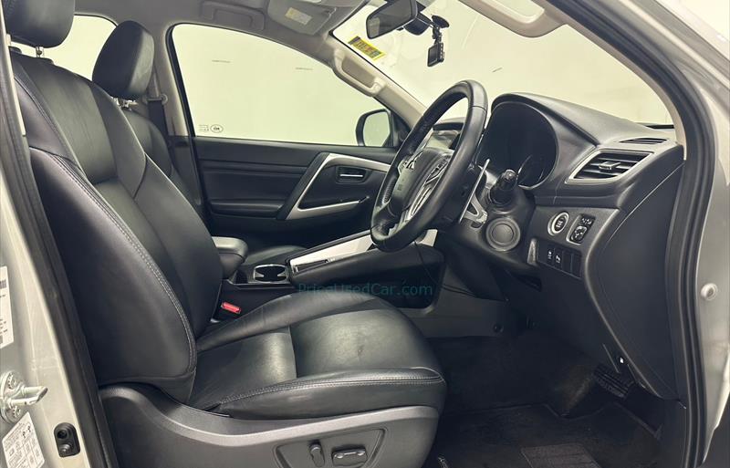 ขายรถ-suv-มือสอง-mitsubishi-มิตซูบิชิ-pajero-sport-ปาเจโร่-สปอร์ต-รถปี2020-รหัส82591-c1743e7c.jpg ขายรถ-suv-มือสอง-mitsubishi-มิตซูบิชิ-pajero-sport-ปาเจโร่-สปอร์ต-รถปี2020-รหัส82591-c1743e7c.jpg