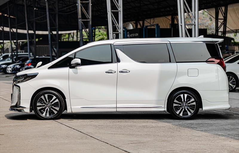 ขายรถตู้มือสอง-toyota-โตโยต้า-alphard-อัลพาร์ด-รถปี2022-รหัส82595-f818a7ab.jpg ขายรถตู้มือสอง-toyota-โตโยต้า-alphard-อัลพาร์ด-รถปี2022-รหัส82595-f818a7ab.jpg