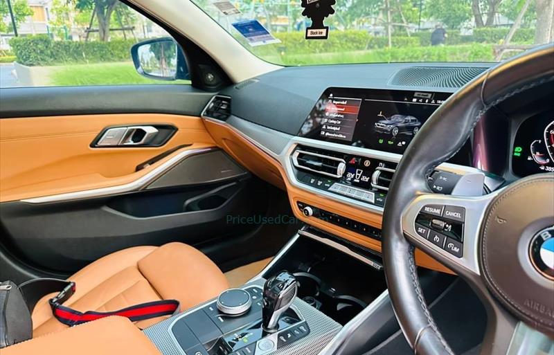 ขายรถเก๋งมือสอง-bmw-บีเอ็มดับบลิว-330i-รถปี2021-รหัส82610-4c76c34d.jpg ขายรถเก๋งมือสอง-bmw-บีเอ็มดับบลิว-330i-รถปี2021-รหัส82610-4c76c34d.jpg