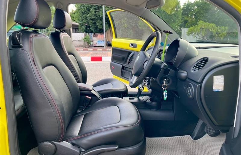ขายรถเก๋งมือสอง-volkswagen-โฟล์คสวาเกน-beetle-รถปี2010-รหัส82671-8f02912d.jpg ขายรถเก๋งมือสอง-volkswagen-โฟล์คสวาเกน-beetle-รถปี2010-รหัส82671-8f02912d.jpg
