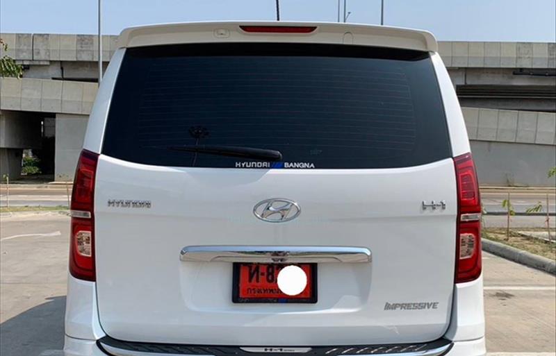 ขายรถตู้มือสอง hyundai h-1 รถปี2021 รหัส 82674 รูปที่4