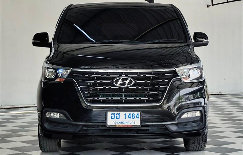 ขายรถตู้มือสอง hyundai h-1 รถปี2018 รหัส 82714 รูปที่2