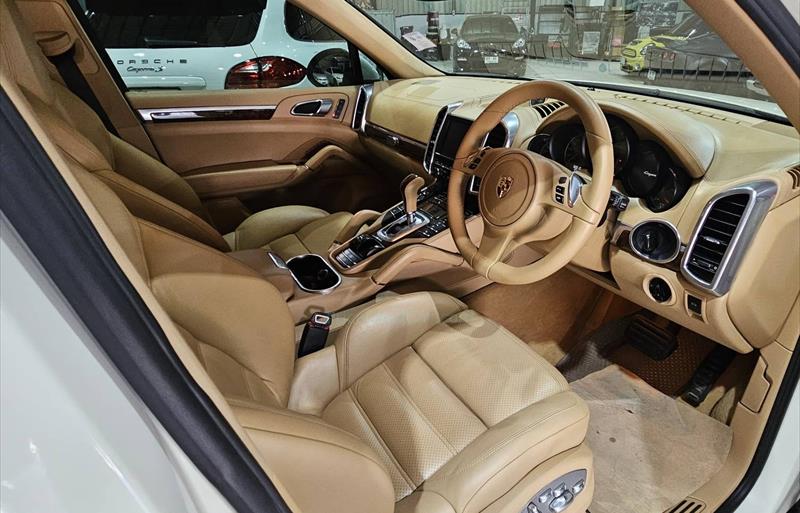 ขายรถ-suv-มือสอง-porsche-ปอร์เช่-cayenne-รถปี2011-รหัส82787-093f5dd3.jpg ขายรถ-suv-มือสอง-porsche-ปอร์เช่-cayenne-รถปี2011-รหัส82787-093f5dd3.jpg