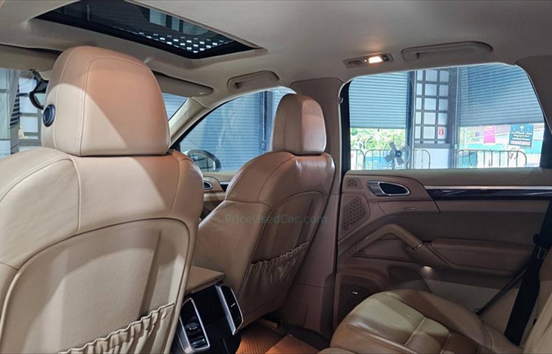 ขายรถ-suv-มือสอง-porsche-ปอร์เช่-cayenne-รถปี2011-รหัส82787-fd25daa9.jpg ขายรถ-suv-มือสอง-porsche-ปอร์เช่-cayenne-รถปี2011-รหัส82787-fd25daa9.jpg