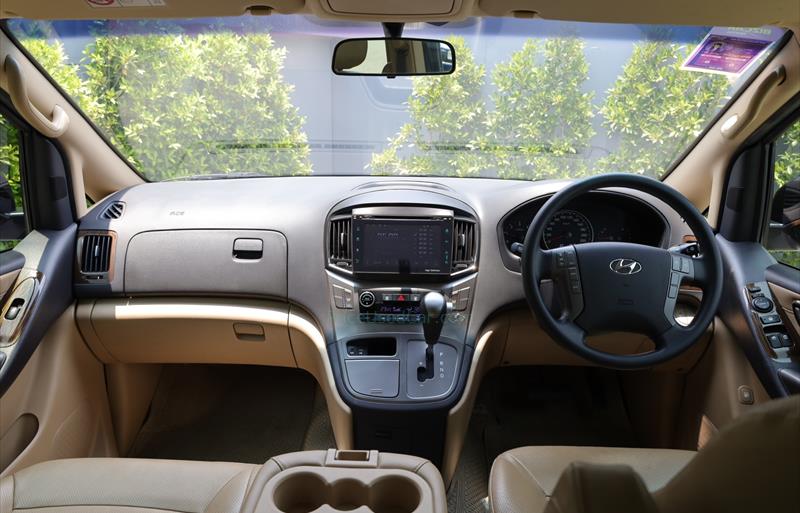 ขายรถตู้มือสอง-hyundai-ฮุนได-h-1-เอชวัน-รถปี2019-รหัส82846-4c6eee49.jpg ขายรถตู้มือสอง-hyundai-ฮุนได-h-1-เอชวัน-รถปี2019-รหัส82846-4c6eee49.jpg