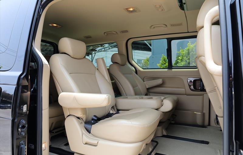 ขายรถตู้มือสอง hyundai h-1 รถปี2019 รหัส 82846 รูปที่8