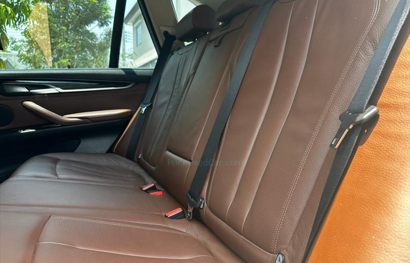 ขายรถ-suv-มือสอง-bmw-บีเอ็มดับบลิว-x5-เอ็กซ์5-รถปี2015-รหัส82889-afff9639.jpg ขายรถ-suv-มือสอง-bmw-บีเอ็มดับบลิว-x5-เอ็กซ์5-รถปี2015-รหัส82889-afff9639.jpg