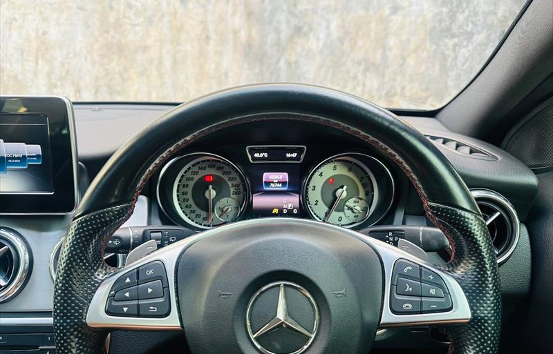 ขายรถเก๋งมือสอง-mercedes-benz-เมอร์เซเดสเบนซ์-gla250-รถปี2016-รหัส82893-9c46850f.jpg ขายรถเก๋งมือสอง-mercedes-benz-เมอร์เซเดสเบนซ์-gla250-รถปี2016-รหัส82893-9c46850f.jpg