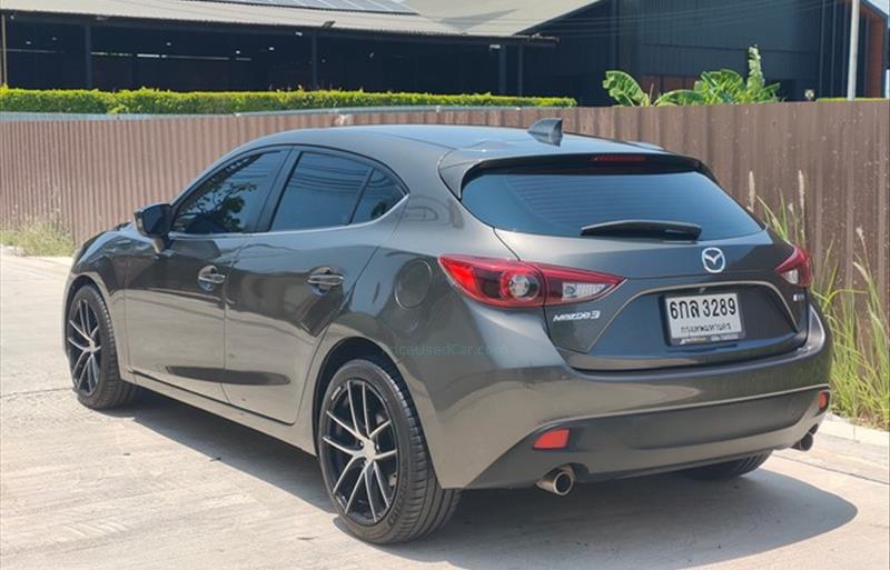 ขายรถเก๋งมือสอง-mazda-มาสด้า-3-สาม-รถปี2015-รหัส82919-f138f077.jpg ขายรถเก๋งมือสอง-mazda-มาสด้า-3-สาม-รถปี2015-รหัส82919-f138f077.jpg