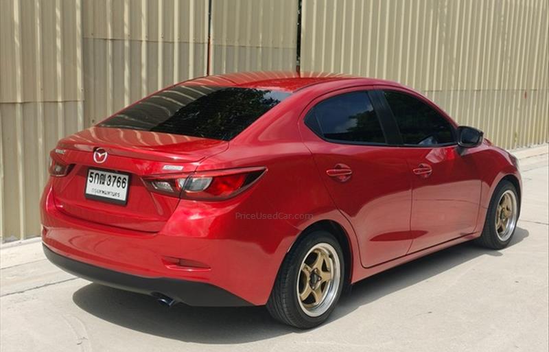 ขายรถเก๋งมือสอง-mazda-มาสด้า-2-สอง-รถปี2016-รหัส82920-aca98375.jpg ขายรถเก๋งมือสอง-mazda-มาสด้า-2-สอง-รถปี2016-รหัส82920-aca98375.jpg