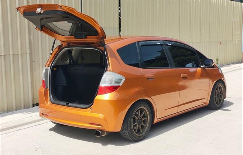 ขายรถเก๋งมือสอง-honda-ฮอนด้า-jazz-แจ๊ส-รถปี2011-รหัส82922-6f2e512b.jpg ขายรถเก๋งมือสอง-honda-ฮอนด้า-jazz-แจ๊ส-รถปี2011-รหัส82922-6f2e512b.jpg