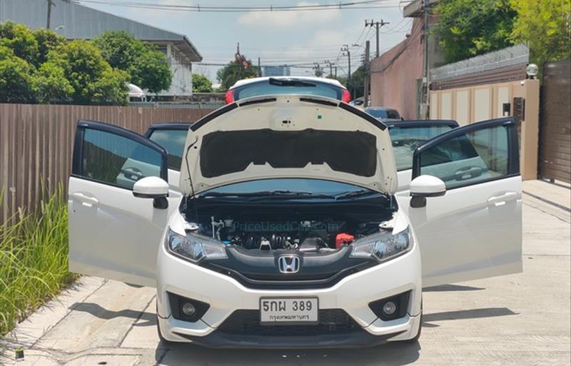 ขายรถเก๋งมือสอง-honda-ฮอนด้า-jazz-แจ๊ส-รถปี2016-รหัส82923-39c7b0d4.jpg ขายรถเก๋งมือสอง-honda-ฮอนด้า-jazz-แจ๊ส-รถปี2016-รหัส82923-39c7b0d4.jpg
