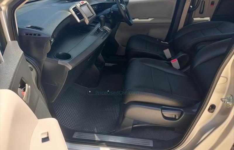 ขายรถเก๋งมือสอง-honda-ฮอนด้า-freed-ฟรีด-รถปี2012-รหัส82943-15b6f666.jpg ขายรถเก๋งมือสอง-honda-ฮอนด้า-freed-ฟรีด-รถปี2012-รหัส82943-15b6f666.jpg