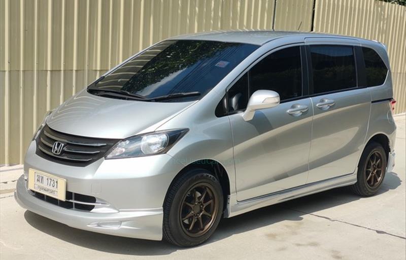 รถเก๋งมือสอง HONDA FREED รถปี 2012