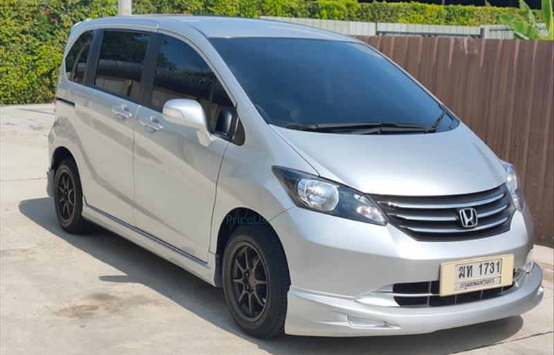 ขายรถเก๋งมือสอง-honda-ฮอนด้า-freed-ฟรีด-รถปี2012-รหัส82943-eba00a6d.jpg ขายรถเก๋งมือสอง-honda-ฮอนด้า-freed-ฟรีด-รถปี2012-รหัส82943-eba00a6d.jpg
