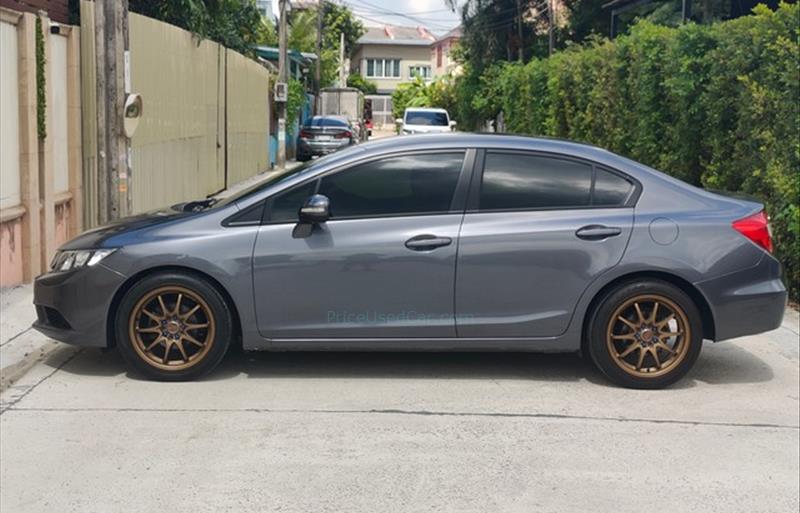 ขายรถเก๋งมือสอง-honda-ฮอนด้า-civic-ซีวิค-รถปี2016-รหัส82950-2da59b7a.jpg ขายรถเก๋งมือสอง-honda-ฮอนด้า-civic-ซีวิค-รถปี2016-รหัส82950-2da59b7a.jpg