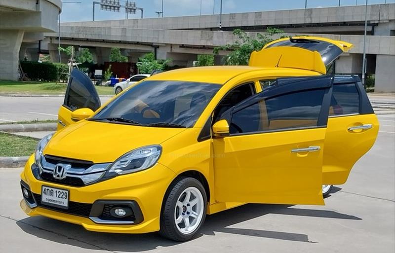 ขายรถเก๋งมือสอง-honda-ฮอนด้า-mobilio-โมบิลิโอ-รถปี2015-รหัส82953-7eaec76f.jpg ขายรถเก๋งมือสอง-honda-ฮอนด้า-mobilio-โมบิลิโอ-รถปี2015-รหัส82953-7eaec76f.jpg