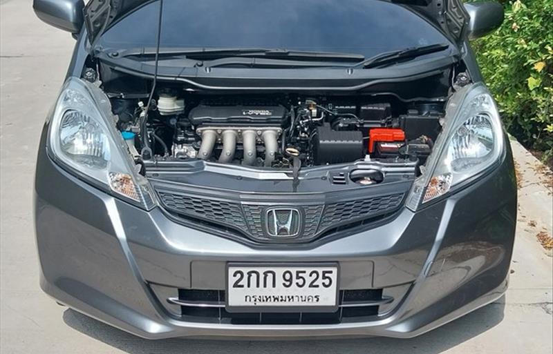 ขายรถเก๋งมือสอง-honda-ฮอนด้า-jazz-แจ๊ส-รถปี2013-รหัส82955-1d049618.jpg ขายรถเก๋งมือสอง-honda-ฮอนด้า-jazz-แจ๊ส-รถปี2013-รหัส82955-1d049618.jpg