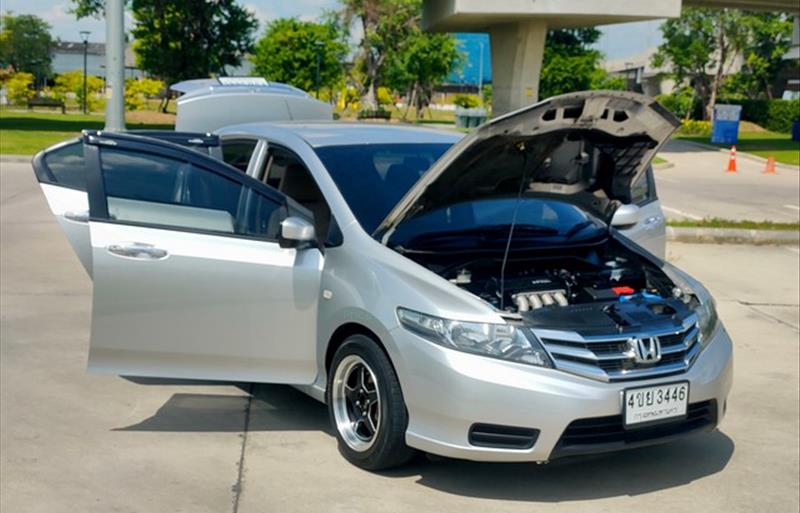 ขายรถเก๋งมือสอง-honda-ฮอนด้า-city-ซิตี้-รถปี2012-รหัส82956-f15765c9.jpg ขายรถเก๋งมือสอง-honda-ฮอนด้า-city-ซิตี้-รถปี2012-รหัส82956-f15765c9.jpg