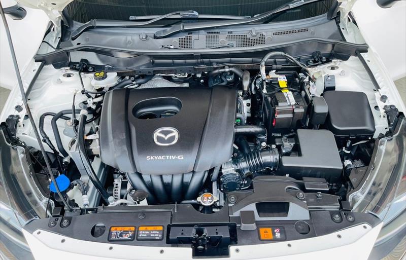 ขายรถเก๋งมือสอง-mazda-มาสด้า-2-สอง-รถปี2021-รหัส82965-640ac50c.jpg ขายรถเก๋งมือสอง-mazda-มาสด้า-2-สอง-รถปี2021-รหัส82965-640ac50c.jpg