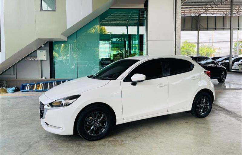 ขายรถเก๋งมือสอง-mazda-มาสด้า-2-สอง-รถปี2021-รหัส82965-eaffc6ad.jpg ขายรถเก๋งมือสอง-mazda-มาสด้า-2-สอง-รถปี2021-รหัส82965-eaffc6ad.jpg