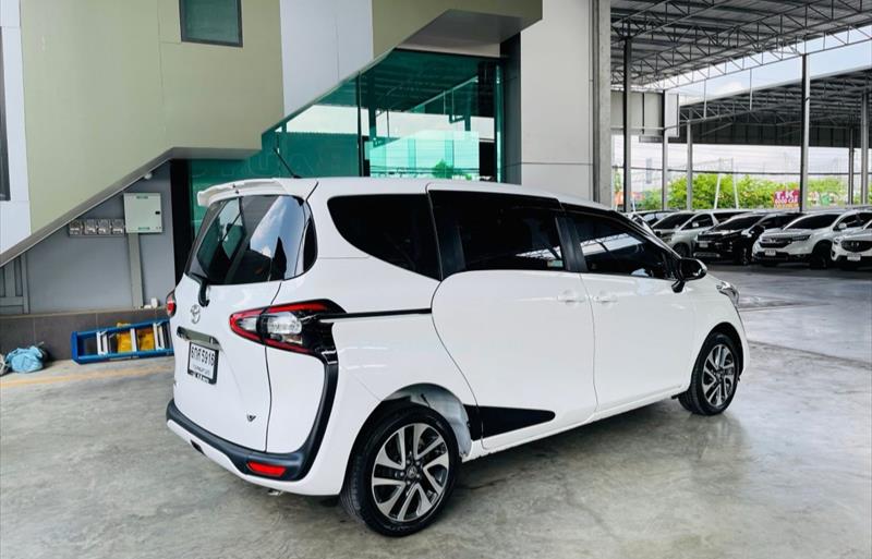 ขายรถเก๋งมือสอง-toyota-โตโยต้า-sienta-เซียนต้า-รถปี2017-รหัส82971-d4455d1c.jpg ขายรถเก๋งมือสอง-toyota-โตโยต้า-sienta-เซียนต้า-รถปี2017-รหัส82971-d4455d1c.jpg