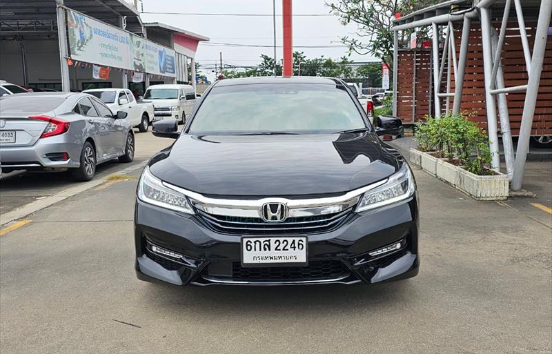 ขายรถเก๋งมือสอง-honda-ฮอนด้า-accord-แอคคอร์ด-รถปี2017-รหัส82975-87f4c52f.jpg ขายรถเก๋งมือสอง-honda-ฮอนด้า-accord-แอคคอร์ด-รถปี2017-รหัส82975-87f4c52f.jpg