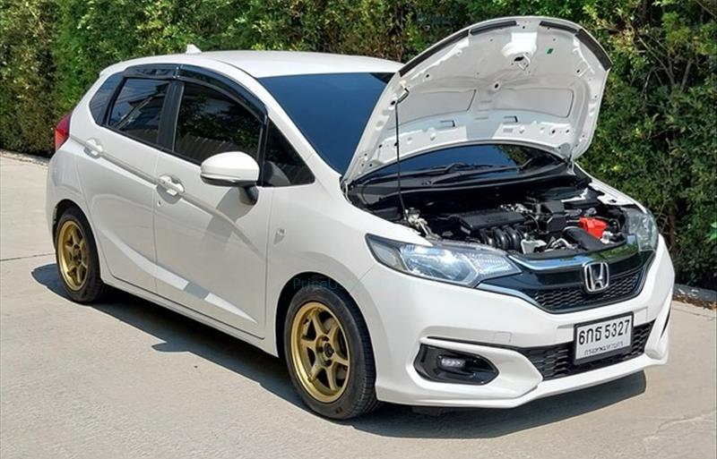 ขายรถเก๋งมือสอง-honda-ฮอนด้า-jazz-แจ๊ส-รถปี2017-รหัส82977-0b63e878.jpg ขายรถเก๋งมือสอง-honda-ฮอนด้า-jazz-แจ๊ส-รถปี2017-รหัส82977-0b63e878.jpg