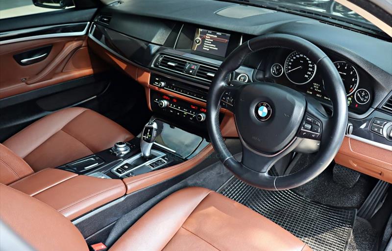 ขายรถเก๋งมือสอง-bmw-บีเอ็มดับบลิว-520i-รถปี2015-รหัส82983-0eca04e6.jpg ขายรถเก๋งมือสอง-bmw-บีเอ็มดับบลิว-520i-รถปี2015-รหัส82983-0eca04e6.jpg