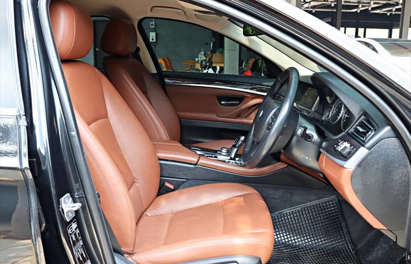 ขายรถเก๋งมือสอง-bmw-บีเอ็มดับบลิว-520i-รถปี2015-รหัส82983-17d53e83.jpg ขายรถเก๋งมือสอง-bmw-บีเอ็มดับบลิว-520i-รถปี2015-รหัส82983-17d53e83.jpg