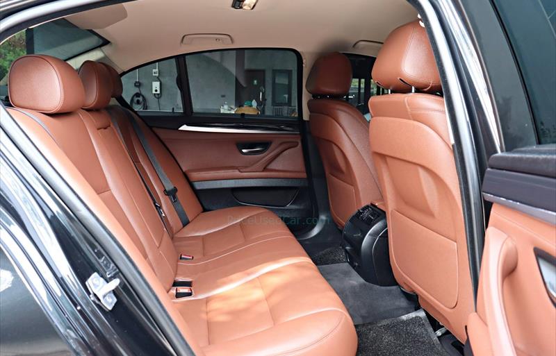 ขายรถเก๋งมือสอง-bmw-บีเอ็มดับบลิว-520i-รถปี2015-รหัส82983-19362946.jpg ขายรถเก๋งมือสอง-bmw-บีเอ็มดับบลิว-520i-รถปี2015-รหัส82983-19362946.jpg