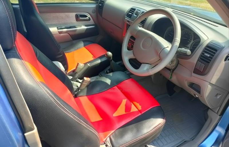 ขายรถกระบะมือสอง-isuzu-อีซูซุ-d-max-ดีแมคซ์-รถปี2005-รหัส82993-132b81f7.jpg ขายรถกระบะมือสอง-isuzu-อีซูซุ-d-max-ดีแมคซ์-รถปี2005-รหัส82993-132b81f7.jpg