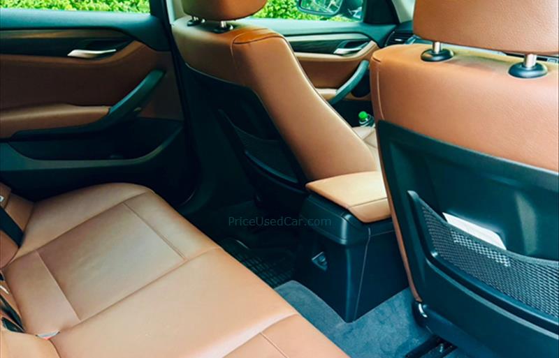 ขายรถ-suv-มือสอง-bmw-บีเอ็มดับบลิว-x1-เอ็กซ์1-รถปี2015-รหัส83002-24484a74.jpg ขายรถ-suv-มือสอง-bmw-บีเอ็มดับบลิว-x1-เอ็กซ์1-รถปี2015-รหัส83002-24484a74.jpg