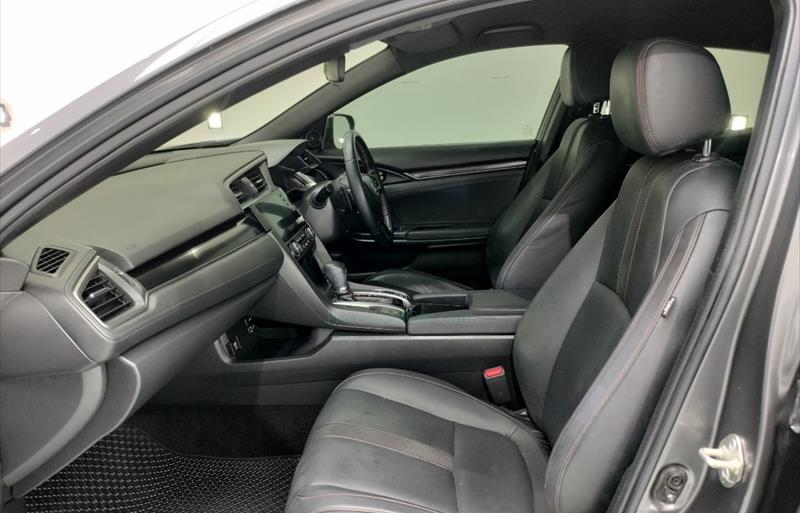 ขายรถเก๋งมือสอง-honda-ฮอนด้า-civic-ซีวิค-รถปี2020-รหัส83018-88cb29bf.jpg ขายรถเก๋งมือสอง-honda-ฮอนด้า-civic-ซีวิค-รถปี2020-รหัส83018-88cb29bf.jpg