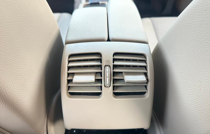 ขายรถเก๋งมือสอง-mercedes-benz-เมอร์เซเดสเบนซ์-c220-รถปี2013-รหัส83088-9e5122d1.jpg ขายรถเก๋งมือสอง-mercedes-benz-เมอร์เซเดสเบนซ์-c220-รถปี2013-รหัส83088-9e5122d1.jpg
