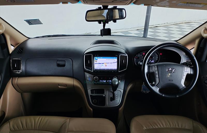 ขายรถตู้มือสอง-hyundai-ฮุนได-h-1-เอชวัน-รถปี2018-รหัส83110-c31ad83f.jpg ขายรถตู้มือสอง-hyundai-ฮุนได-h-1-เอชวัน-รถปี2018-รหัส83110-c31ad83f.jpg