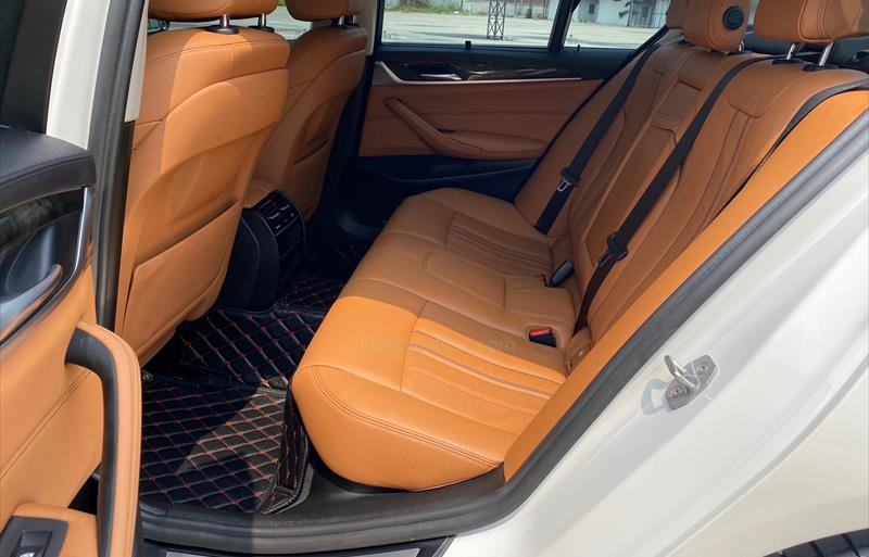 ขายรถเก๋งมือสอง-bmw-บีเอ็มดับบลิว-520d-ห้าสองศูนย์ดี-รถปี2018-รหัส83129-253bc746.jpg ขายรถเก๋งมือสอง-bmw-บีเอ็มดับบลิว-520d-ห้าสองศูนย์ดี-รถปี2018-รหัส83129-253bc746.jpg