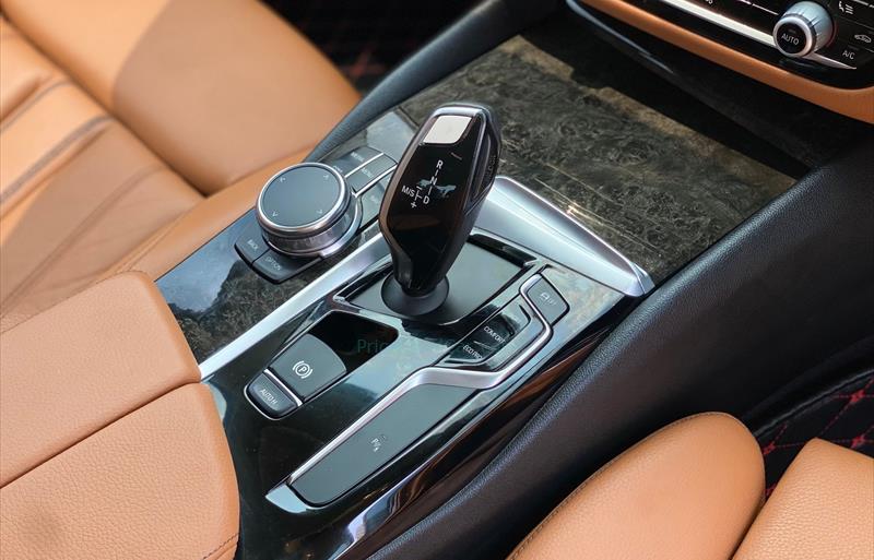 ขายรถเก๋งมือสอง-bmw-บีเอ็มดับบลิว-520d-ห้าสองศูนย์ดี-รถปี2018-รหัส83129-5464dca9.jpg ขายรถเก๋งมือสอง-bmw-บีเอ็มดับบลิว-520d-ห้าสองศูนย์ดี-รถปี2018-รหัส83129-5464dca9.jpg