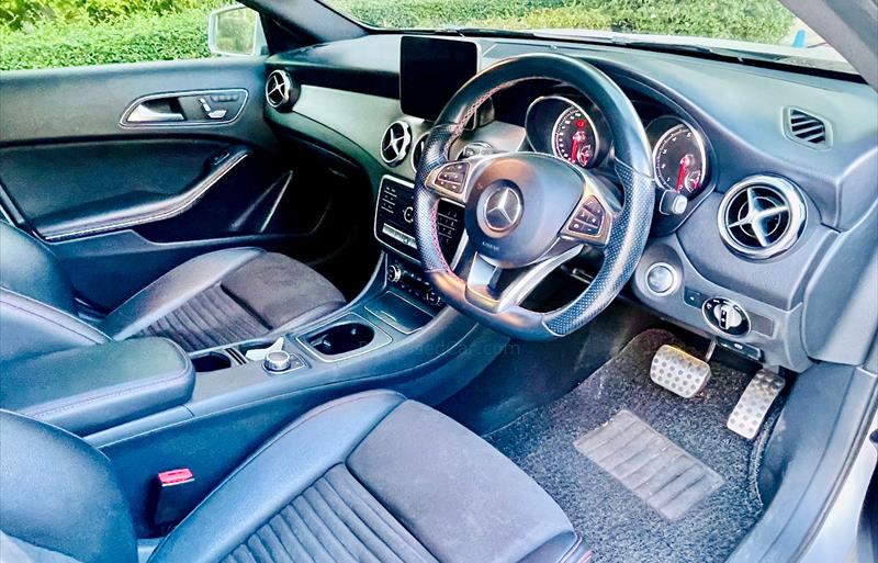 ขายรถเก๋งมือสอง-mercedes-benz-เมอร์เซเดสเบนซ์-gla250-รถปี2018-รหัส83147-219818c5.jpg ขายรถเก๋งมือสอง-mercedes-benz-เมอร์เซเดสเบนซ์-gla250-รถปี2018-รหัส83147-219818c5.jpg