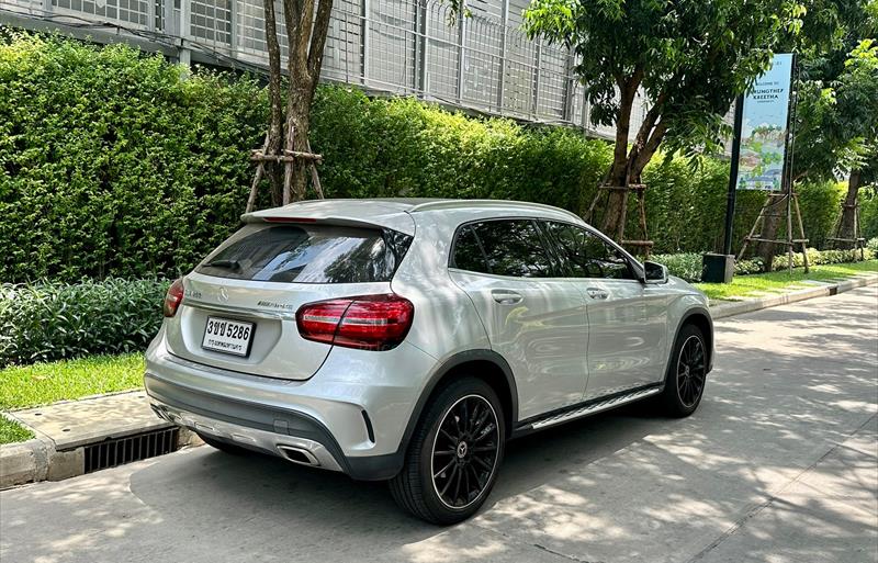 ขายรถเก๋งมือสอง-mercedes-benz-เมอร์เซเดสเบนซ์-gla250-รถปี2018-รหัส83147-fc4cd842.jpg ขายรถเก๋งมือสอง-mercedes-benz-เมอร์เซเดสเบนซ์-gla250-รถปี2018-รหัส83147-fc4cd842.jpg