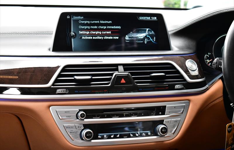 ขายรถเก๋งมือสอง-bmw-บีเอ็มดับบลิว-740li-รถปี2017-รหัส83149-9a0e7cf5.jpg ขายรถเก๋งมือสอง-bmw-บีเอ็มดับบลิว-740li-รถปี2017-รหัส83149-9a0e7cf5.jpg