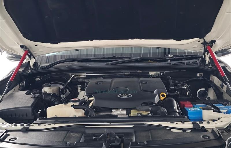 ขายรถ-suv-มือสอง-toyota-โตโยต้า-fortuner-ฟอร์จูนเนอร์-รถปี2019-รหัส83217-5d64efbb.jpg ขายรถ-suv-มือสอง-toyota-โตโยต้า-fortuner-ฟอร์จูนเนอร์-รถปี2019-รหัส83217-5d64efbb.jpg