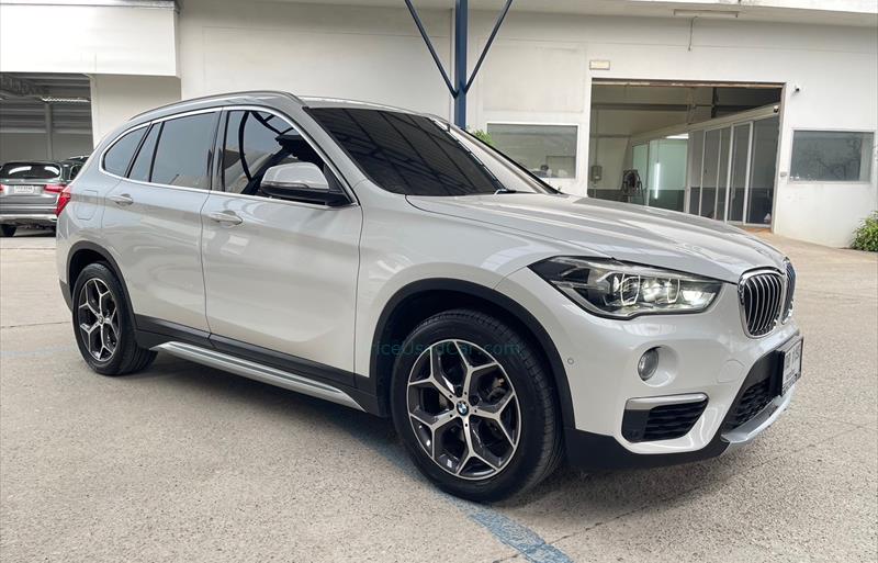 ขายรถ-suv-มือสอง-bmw-บีเอ็มดับบลิว-x1-เอ็กซ์1-รถปี2019-รหัส83241-d3311a3b.jpg ขายรถ-suv-มือสอง-bmw-บีเอ็มดับบลิว-x1-เอ็กซ์1-รถปี2019-รหัส83241-d3311a3b.jpg