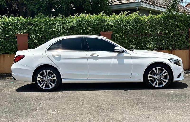 ขายรถเก๋งมือสอง-mercedes-benz-เมอร์เซเดสเบนซ์-c220-รถปี2019-รหัส83290-1d5bba38.jpg ขายรถเก๋งมือสอง-mercedes-benz-เมอร์เซเดสเบนซ์-c220-รถปี2019-รหัส83290-1d5bba38.jpg
