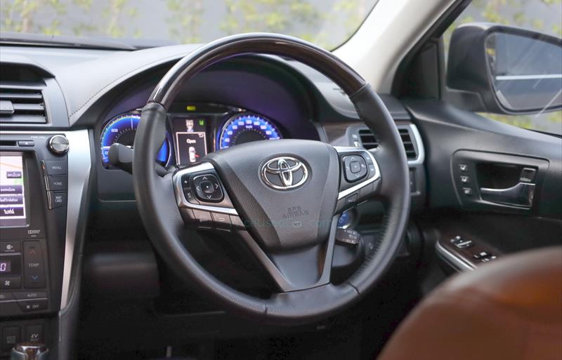 ขายรถเก๋งมือสอง-toyota-โตโยต้า-camry-คัมรี่-รถปี2017-รหัส83294-a5f5220a.jpg ขายรถเก๋งมือสอง-toyota-โตโยต้า-camry-คัมรี่-รถปี2017-รหัส83294-a5f5220a.jpg